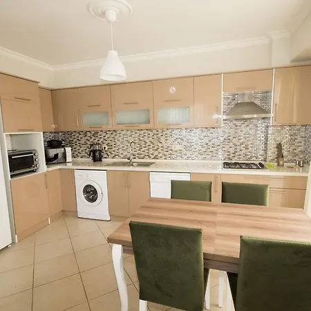 Stella Lux Apart & Residance Lägenhetshotell Fethiye